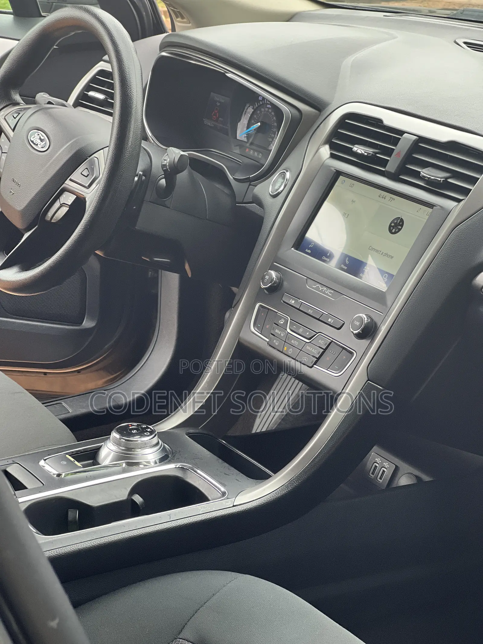 Ford Fusion SE AWD 2020 Gray