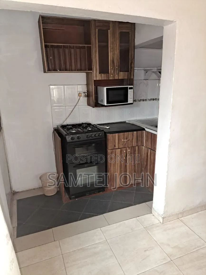 Furnished 2bdrm Apartment in Sinco Properties, North Legon for rent