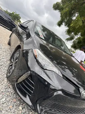 Toyota Corolla SE 4dr Sedan (1.8L 4cyl CVT) 2017 Black