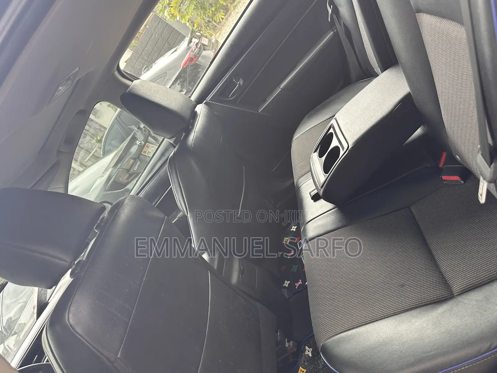 Toyota Corolla SE 4dr Sedan (1.8L 4cyl CVT) 2017 Black