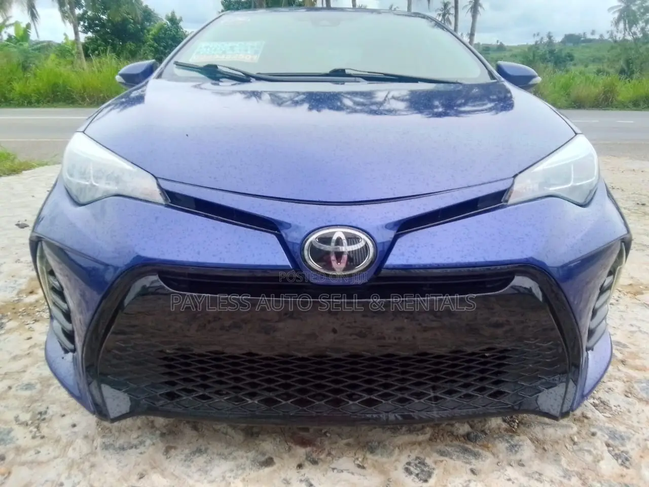 Toyota Corolla SE Special Edition 4dr Sedan (1.8L 4cyl CVT) 2017 Blue