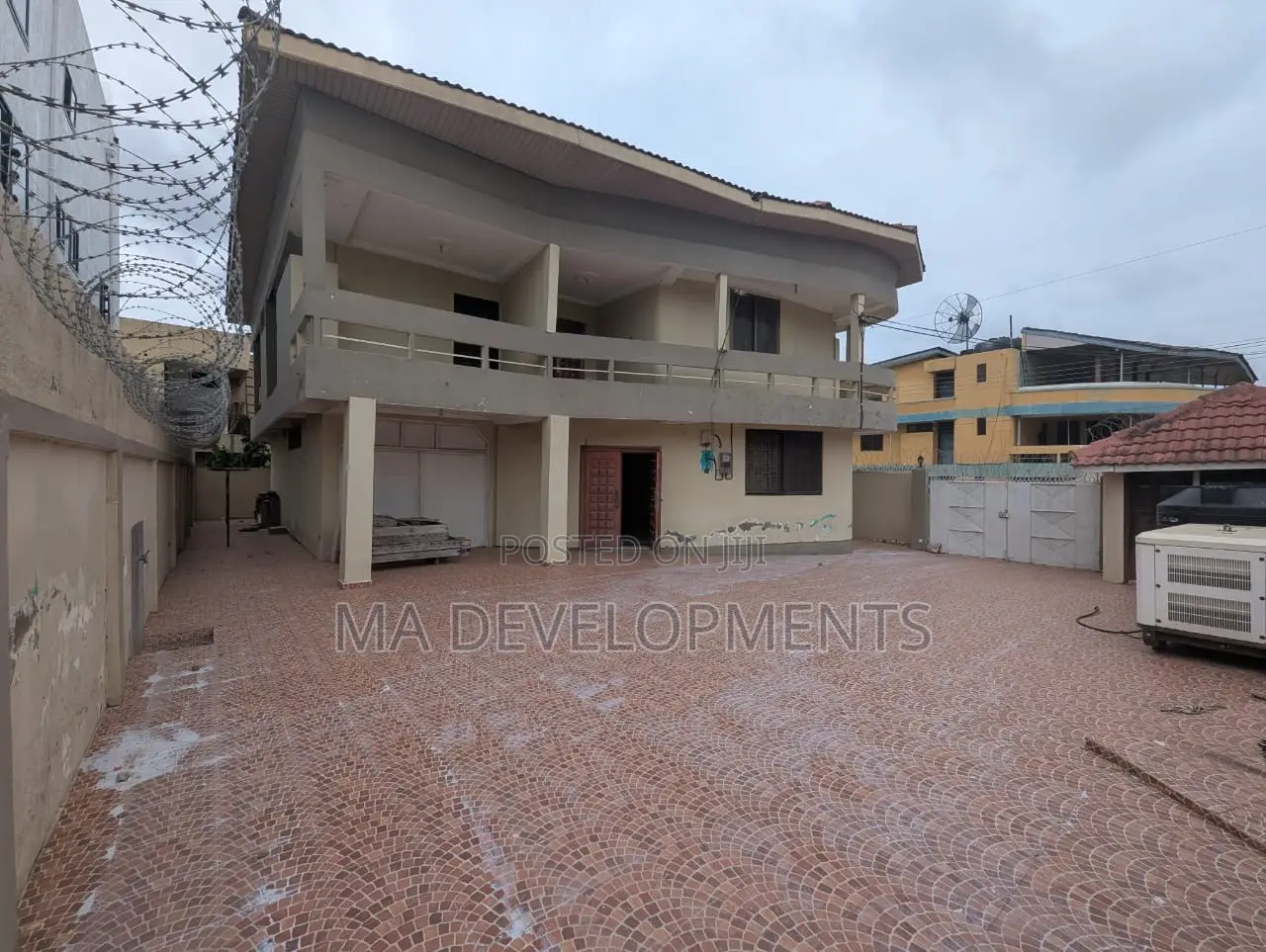 5bdrm House in Achimota Abc Near for rent