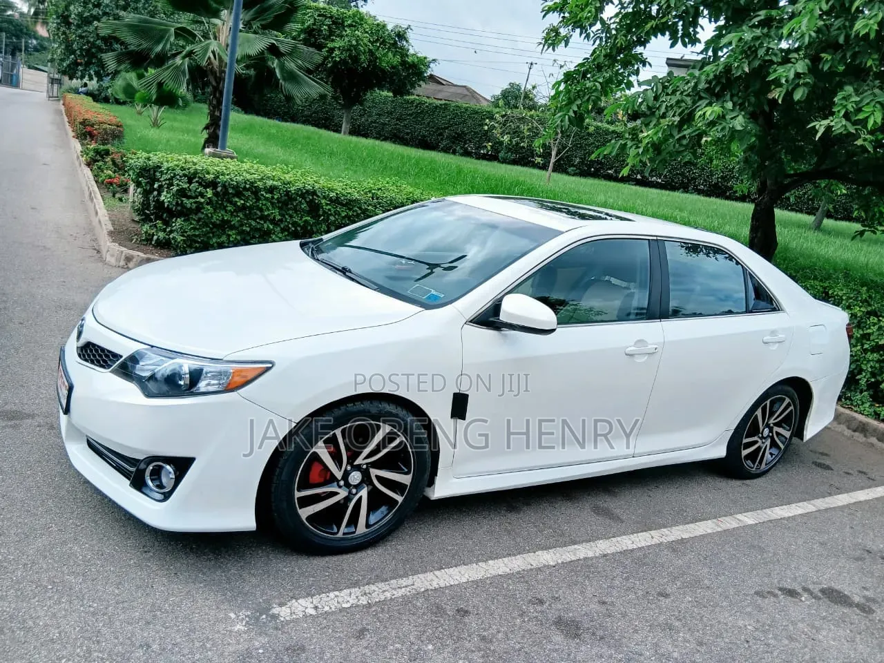 Toyota Camry 2014 White