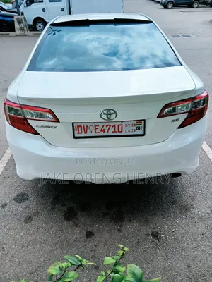 Toyota Camry 2014 White
