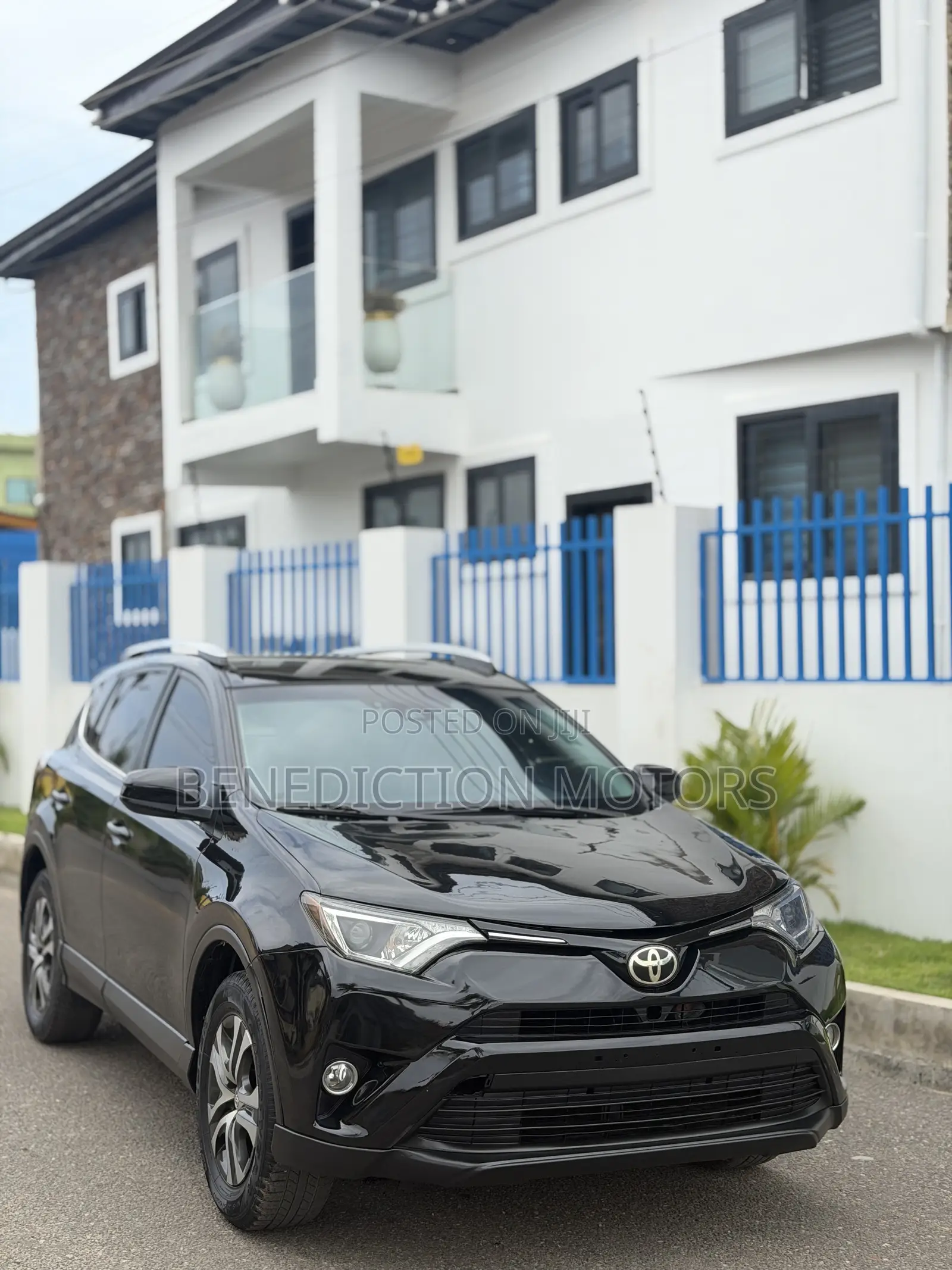 Toyota RAV4 LE AWD (2.5L 4cyl 6A) 2017 Black