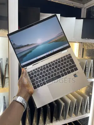 Laptop HP EliteBook x360 1040 G9 16GB Intel Core i7 SSD 512GB
