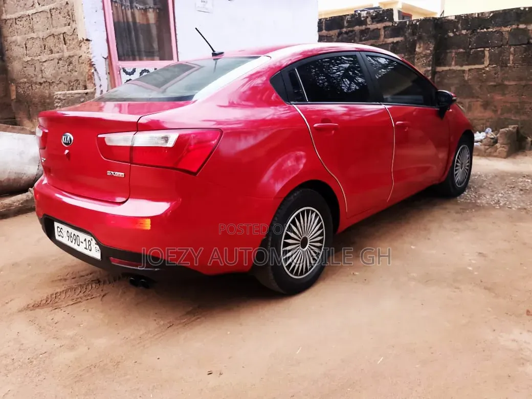 Kia Rio 2013 Red