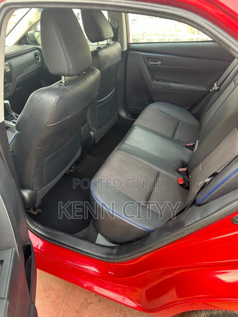 Toyota Corolla 2017 Red