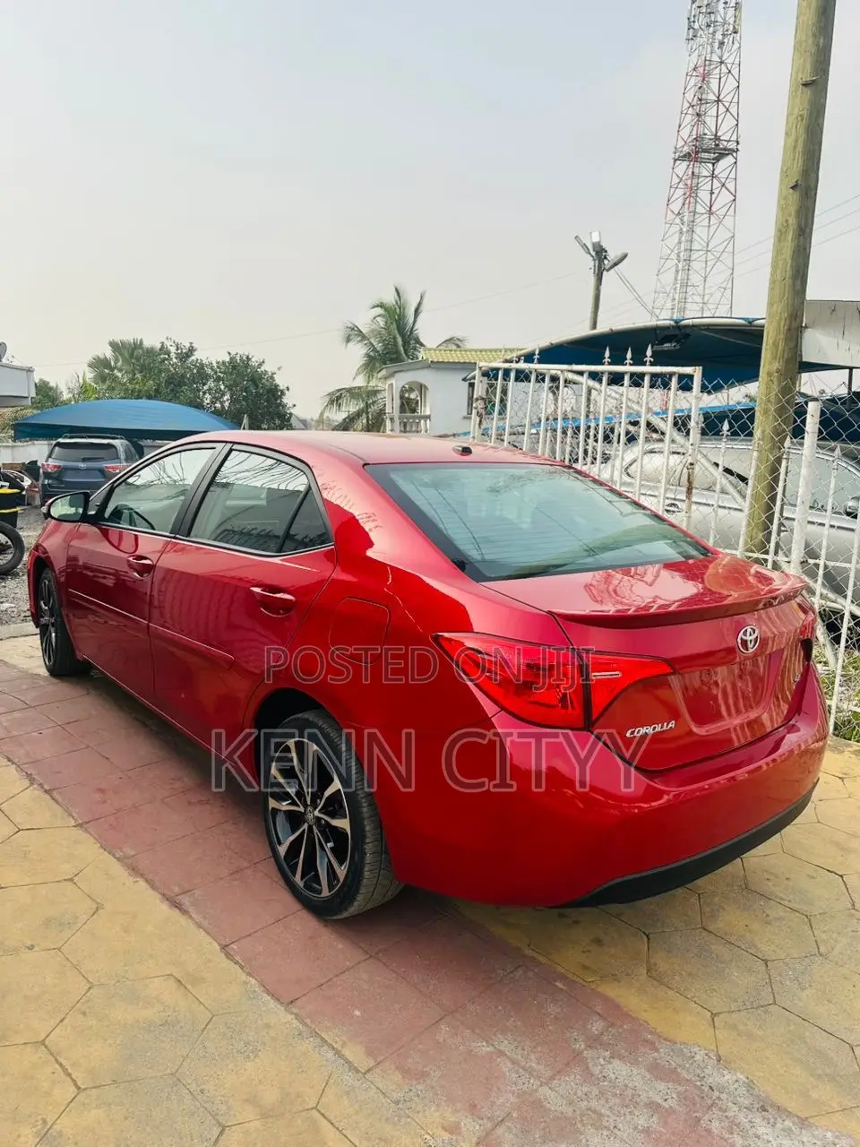 Toyota Corolla 2017 Red