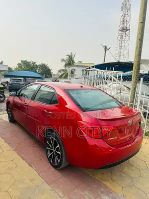 Toyota Corolla 2017 Red