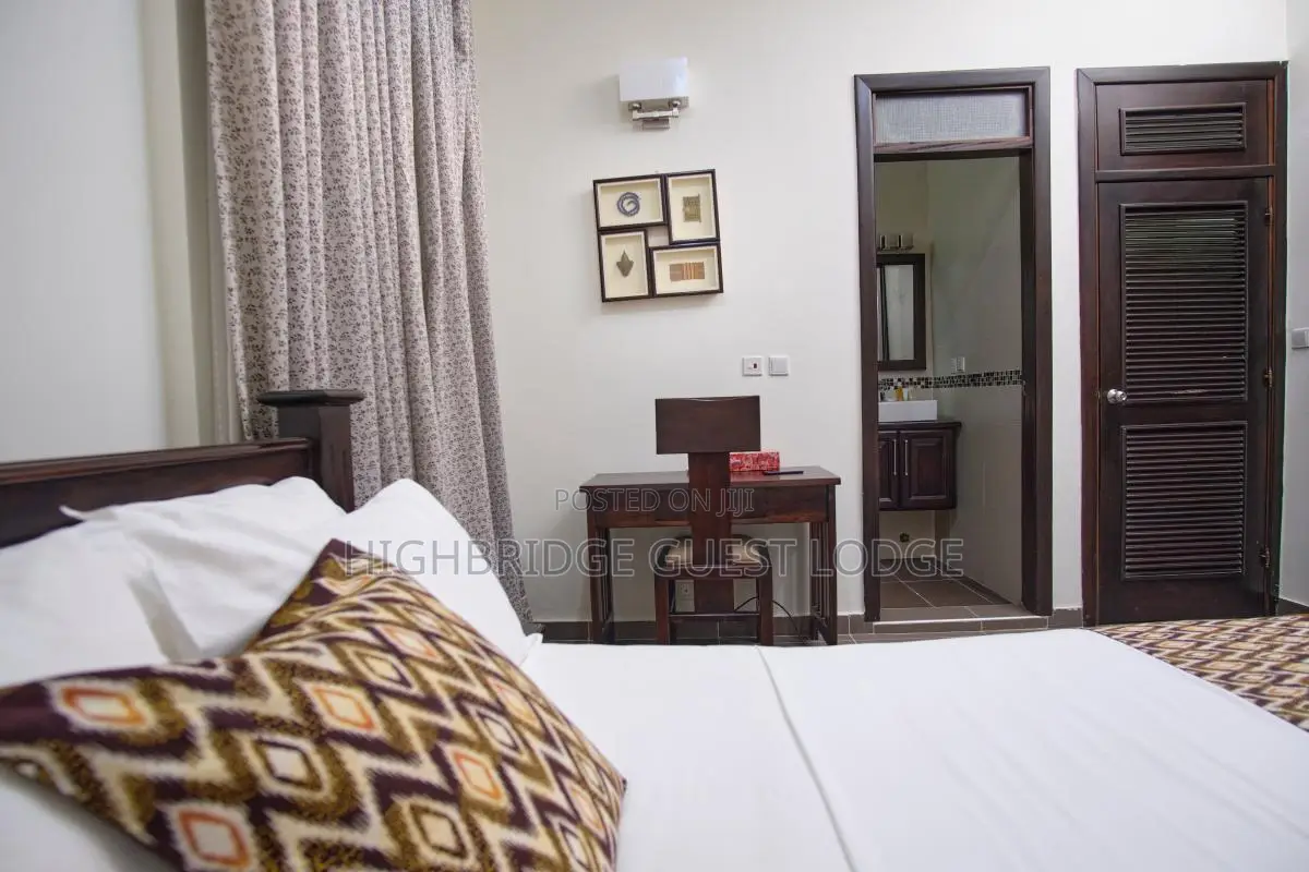 The Highbridge Guest Lodge
