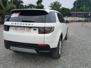 Land Rover Discovery Sport 2020 White