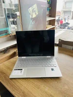 New Laptop HP Envy 13 8GB Intel Core i7 SSD 512GB