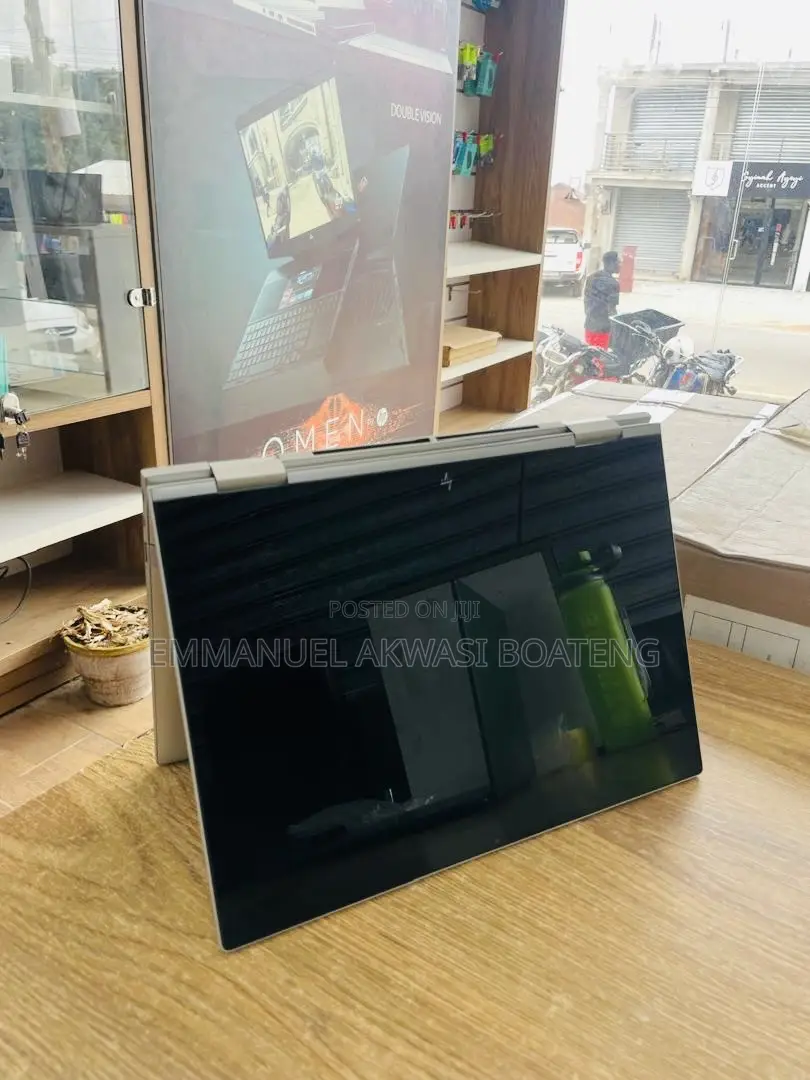 New Laptop HP Envy 13 8GB Intel Core i7 SSD 512GB