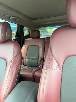 Hyundai Santa Fe Limited 4dr SUV AWD (3.3L 6cyl 6A) 2014 Blue