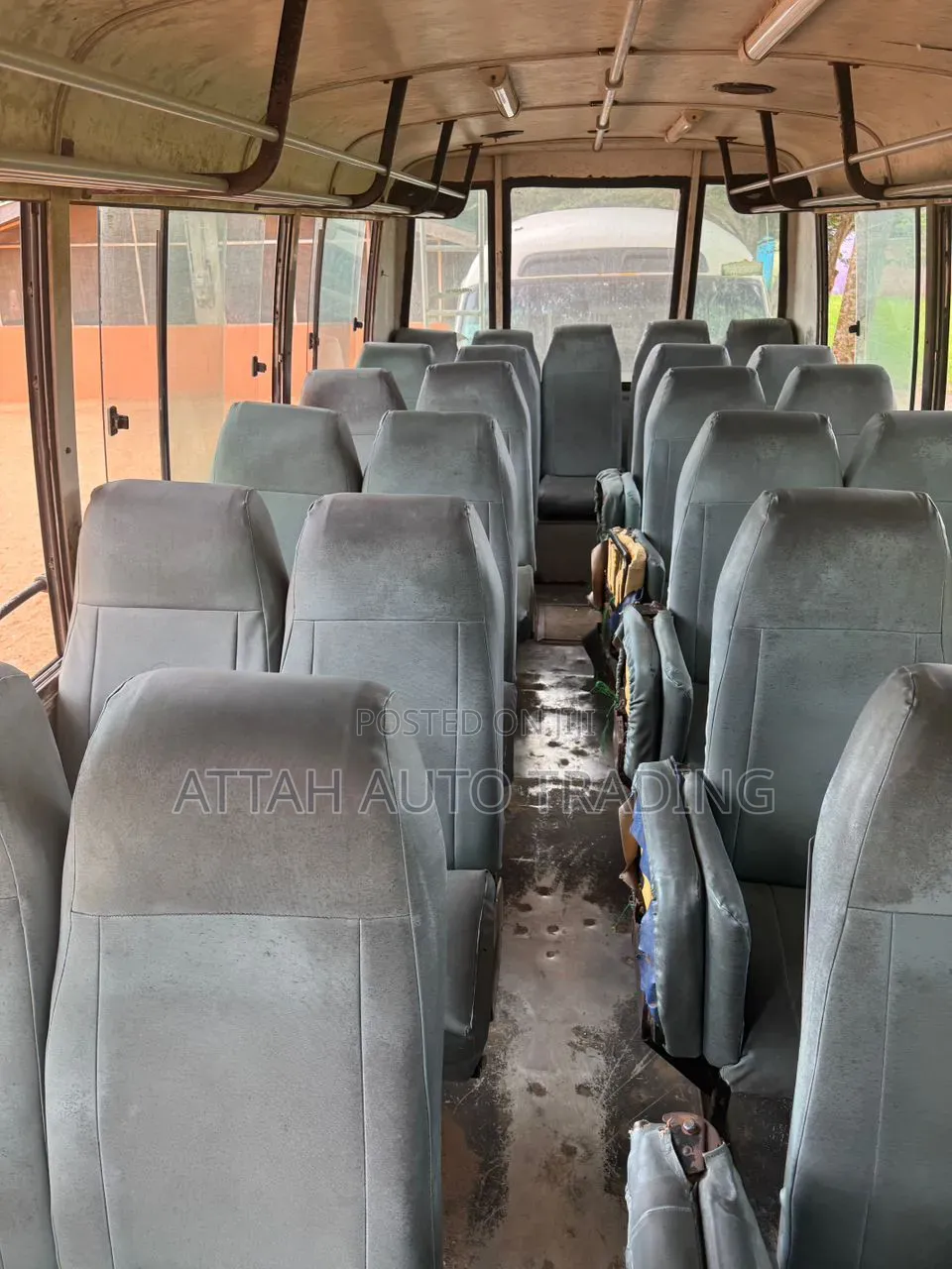 Tata Starbus Ultra Skool 2006 White