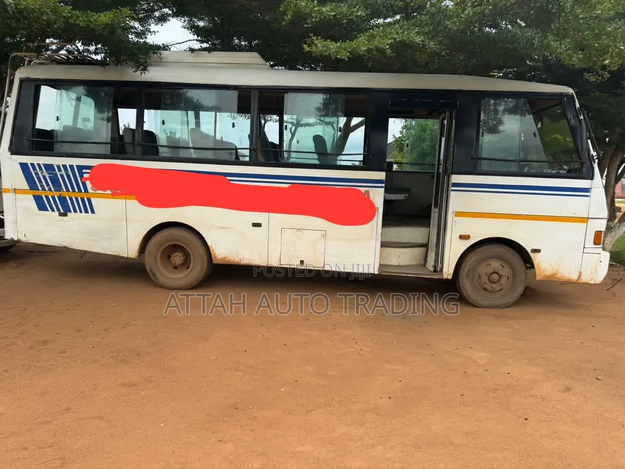 Tata Starbus Ultra Skool 2006 White