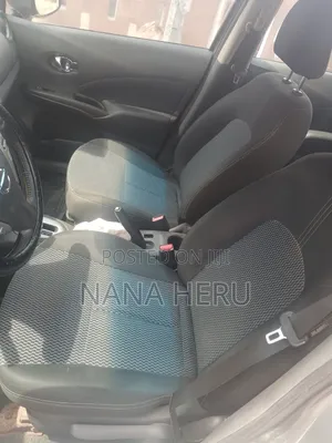 Nissan Versa 1.6 SV 4dr Sedan (1.6L 4cyl CVT) 2015 Gray