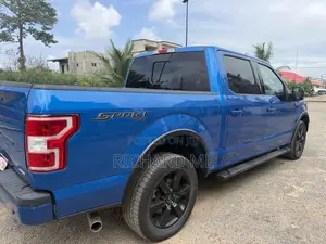 Ford F-150 2020 Blue
