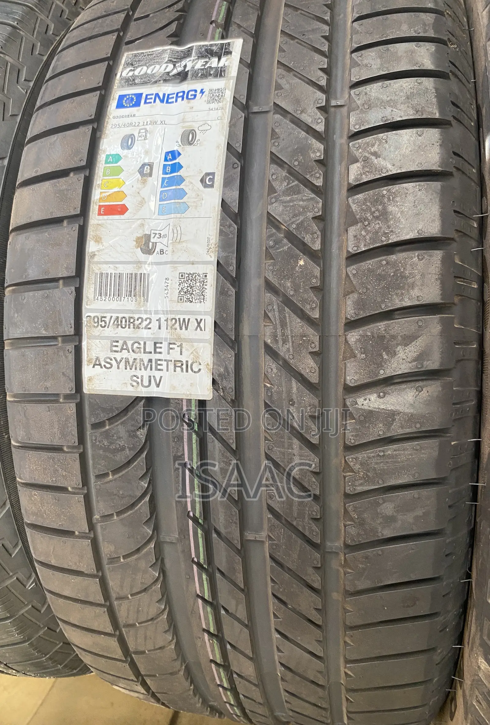 Car Tires 295/40 R22 Vitour and Goodyear