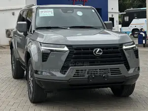 Lexus GX 550 Overtrail 2024 Gray