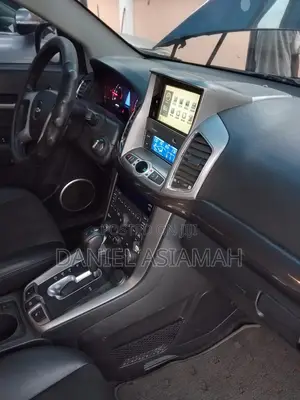 Chevrolet Captiva 2013 Black