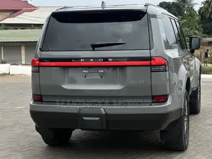 Lexus GX 550 Overtrail 2024 Gray