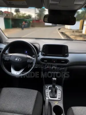 Hyundai Kona SEL 2021 Gray