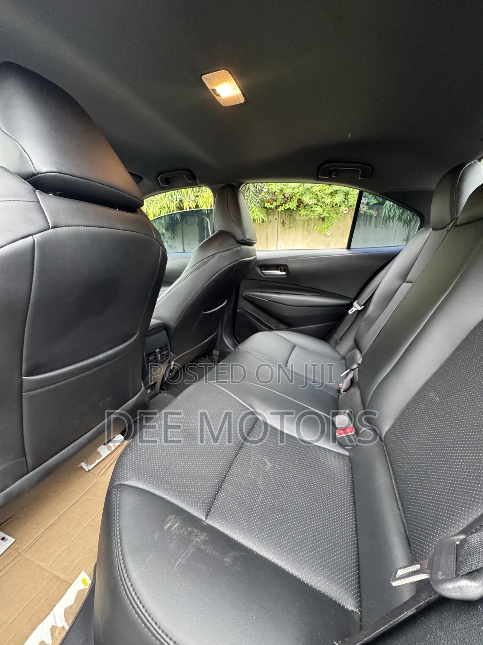 Toyota Corolla LE 2023 White