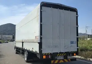 Hyundai 5 Ton Wing Body Truck 2007