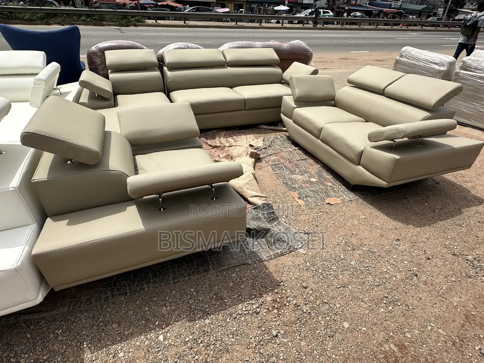 Comfortable 8 Seater Adjustable L Shape Sofa Set