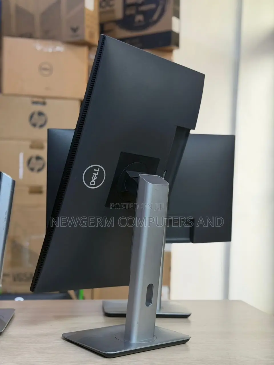 Dell P2422H 24-Inch Edgeless Monitors FHD With HDMI Port