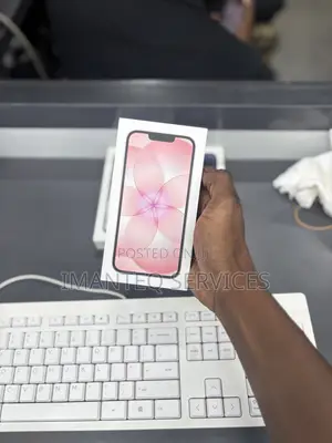 New Apple iPhone 17e 256 GB Pink