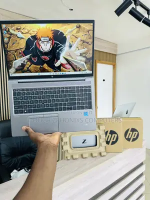 Laptop HP ZBook Firefly G8 16GB Intel Core i5 SSD 256GB