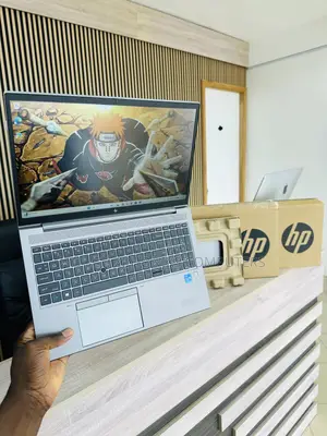 Laptop HP ZBook Firefly G8 16GB Intel Core i5 SSD 256GB