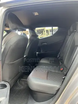 Toyota C-HR 2018 Gray