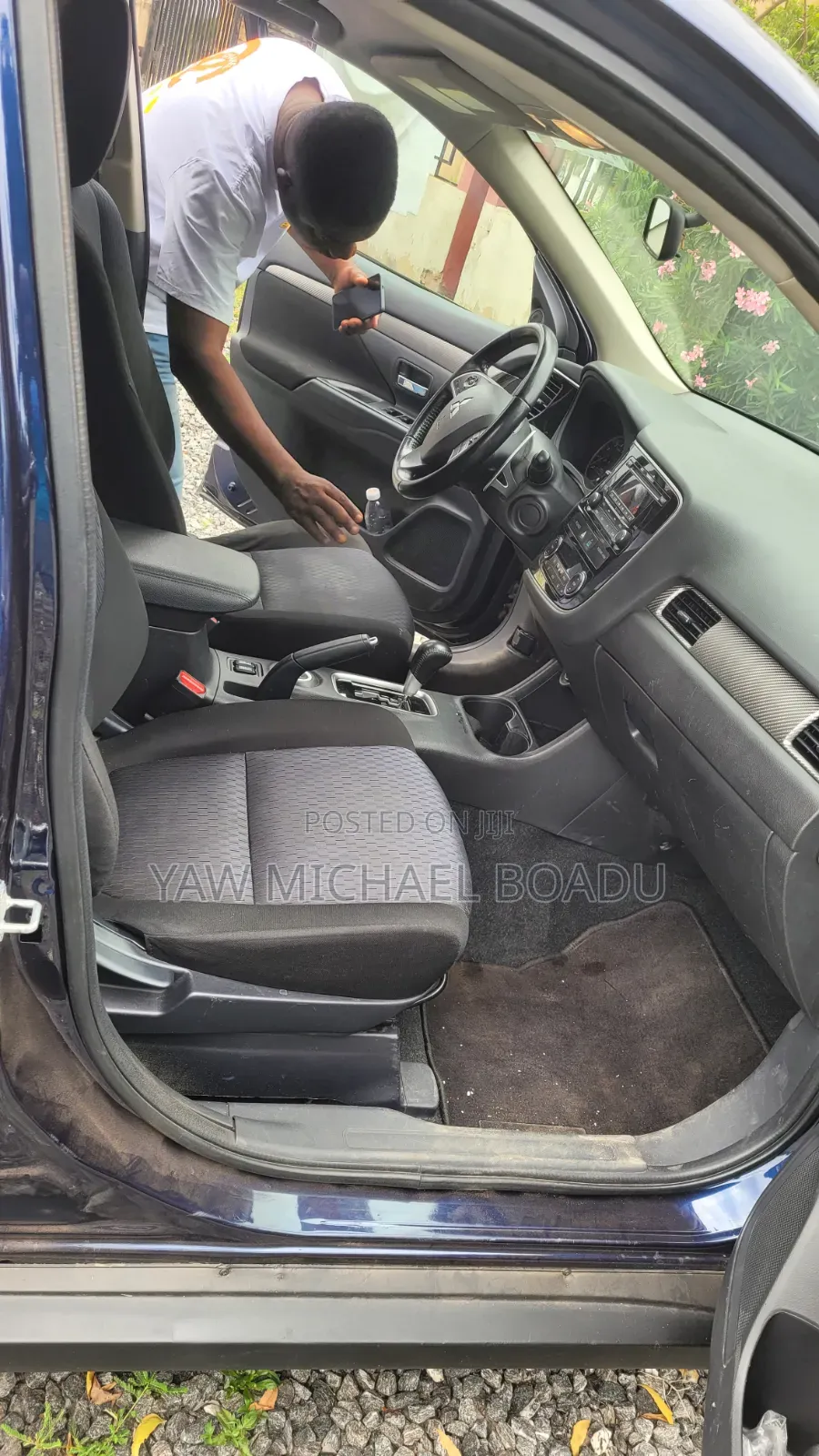 Mitsubishi Outlander 2017 Blue