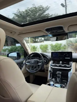 Toyota Land Cruiser 2023 Black