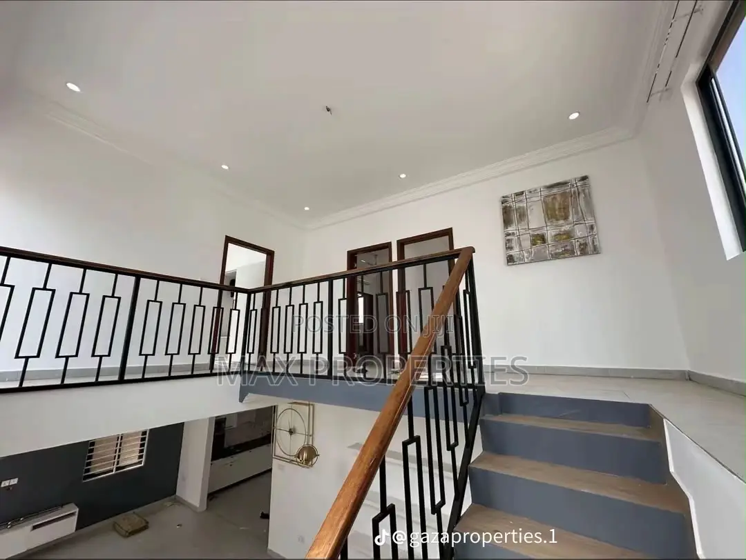 3bdrm Townhouse / Terrace in Haatso for rent