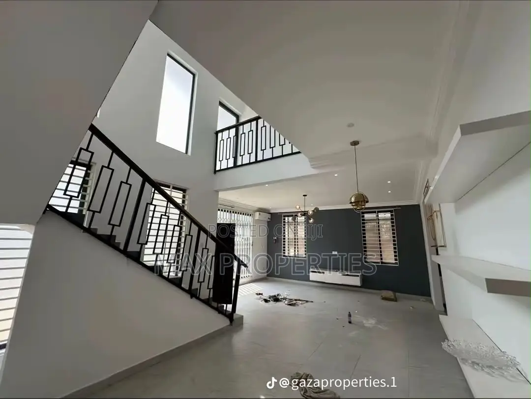 3bdrm Townhouse / Terrace in Haatso for rent