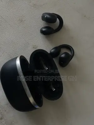 Oriamo Earphones
