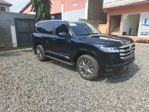 Toyota Land Cruiser 2023 Black