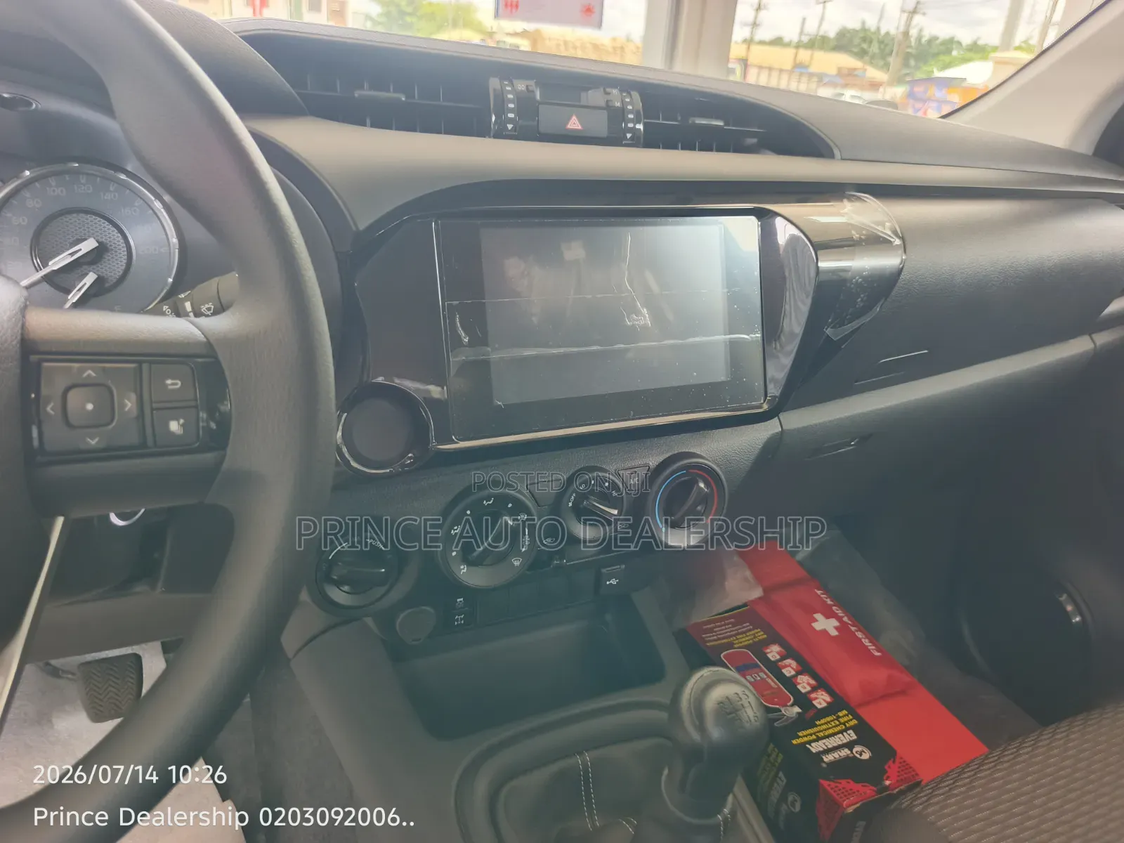 New Toyota Hilux 2025 Silver