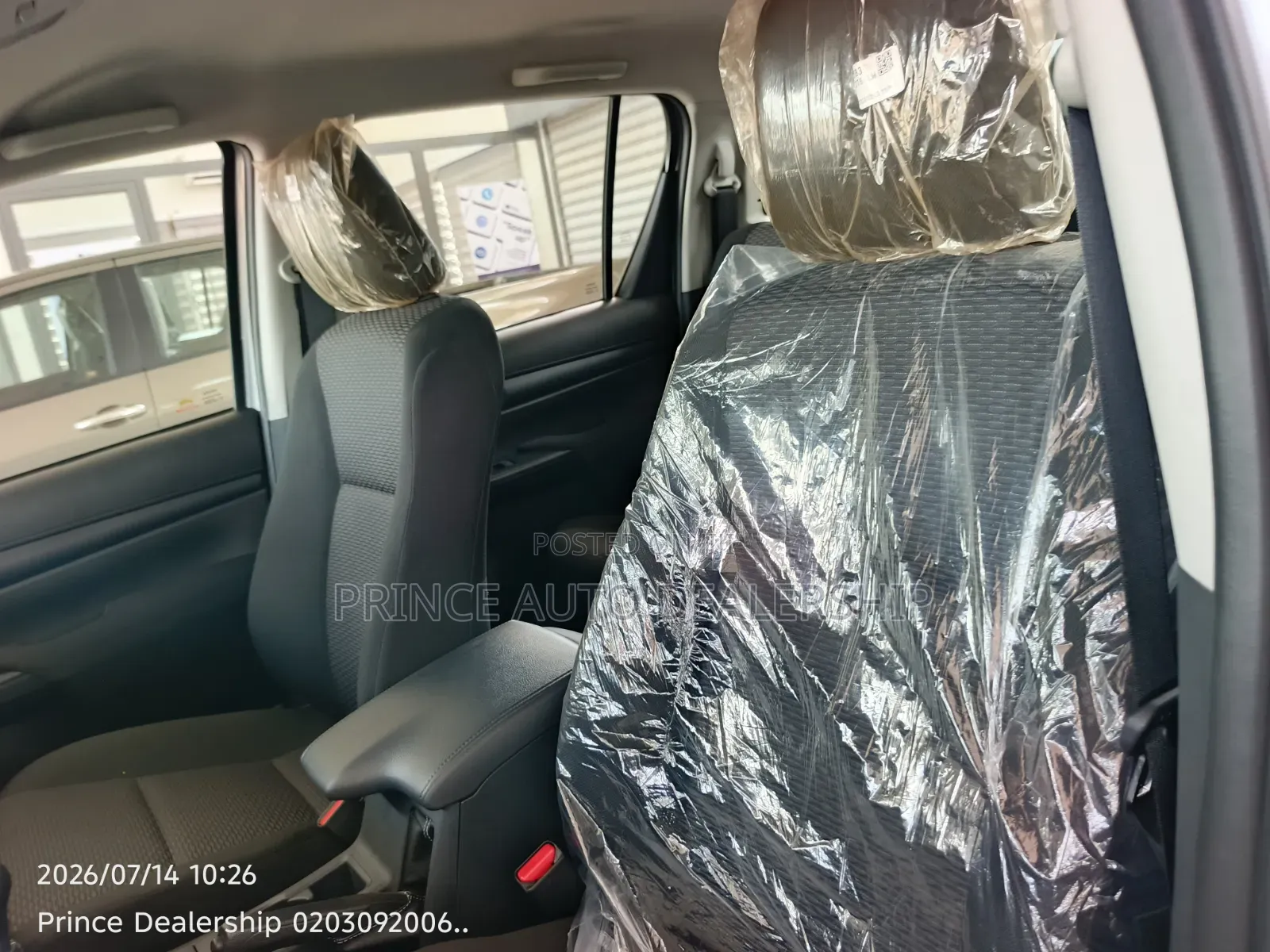 New Toyota Hilux 2025 Silver