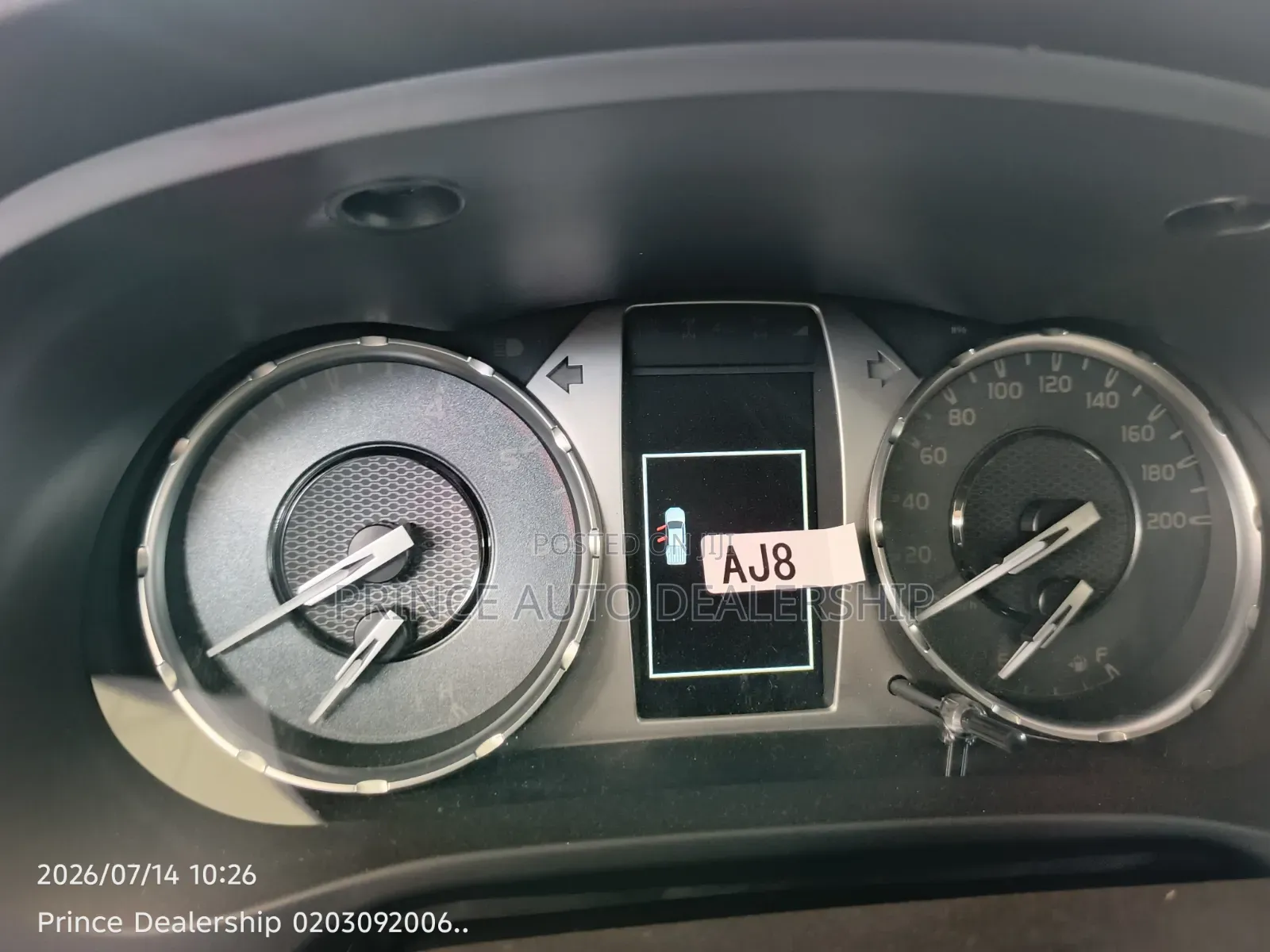 New Toyota Hilux 2025 Silver