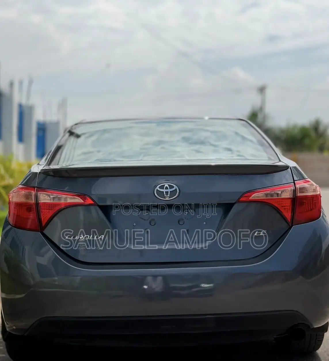 Toyota Corolla LE Eco (1.8L 4cyl 2A) 2019 Gray