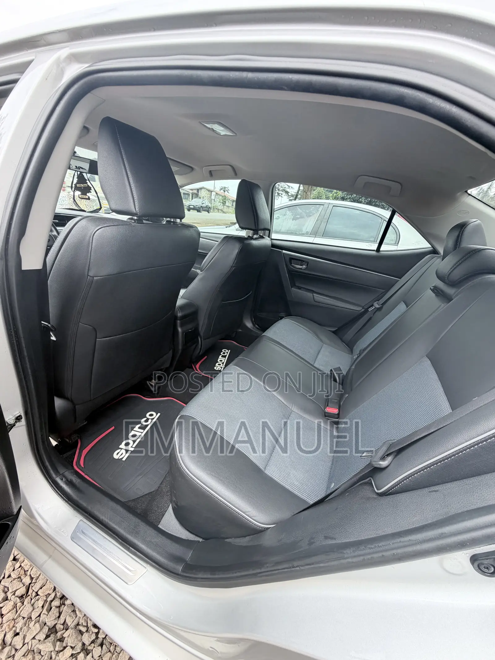 Toyota Corolla S 4dr Sedan (1.8L 4cyl CVT) 2016 Silver