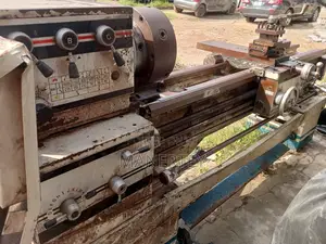 Birmingham Lathe Machine 20x80
