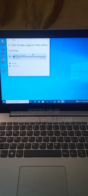 Laptop Lenovo IdeaTab N585 4GB Intel Celeron HDD+SSD 48GB