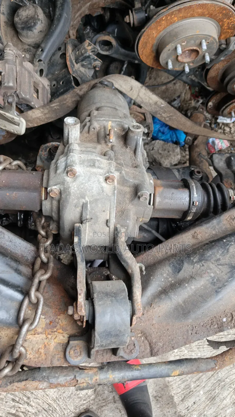 2007 CRV Back Axle Complete